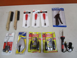 lot 90 image: Misc. Tools