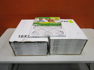 lot 176 image: (24) 16x20x1 Furnace Filters