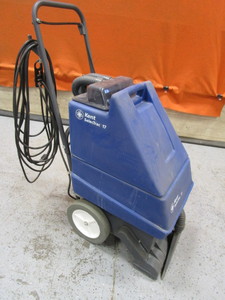 lot 182 image: Kent SelecTrac 17 Carpet Cleaner