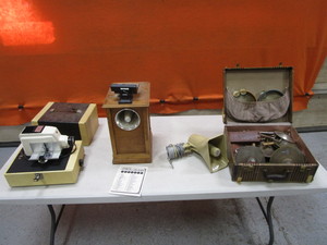 lot 193 image: Musical Car Horn, Projector, Speakers, Vintage Musical Instruments