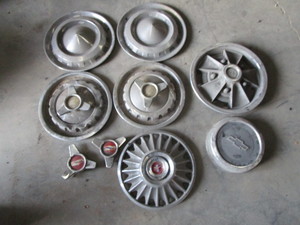 lot 217 image: Misc. Hubcaps