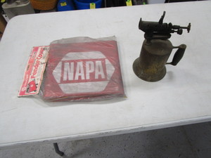 lot 234 image: Fender Protector & Vintage Torch