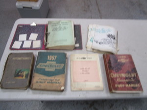 lot 237 image: Manuals