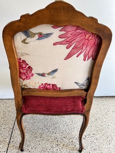 lot 209 image: Silk Panel Red Accent Chair with Wood Carved Base