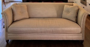 lot 32 image: DAPHA by BAKER Furniture Sofa Couch