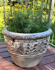 lot 26 image: Large Decorative Ceramic Patio Planter Pot #1