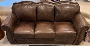 lot 100 image: LEATHER TREND Full Grain Sofa Couch with Nailhead Trim