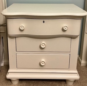 lot 114 image: STANLEY - Cottage Revival - Nightstand End Table