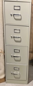 lot 115 image: HON 4 Drawer Metal Filing Cabinet