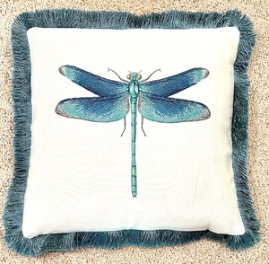 lot 160 image: Color your room Blue 4 Blue Accent Throw Pillows