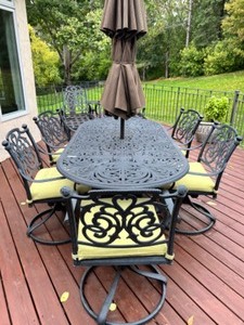 lot 23 image: HANAMINT Cast Aluminum Outdoor Dining Table & 6 Chairs