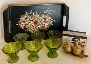 lot 57 image: Peruvian Painted Tray, MCM Sherbert Glasses and Bee & Willow Salt and Pepper
