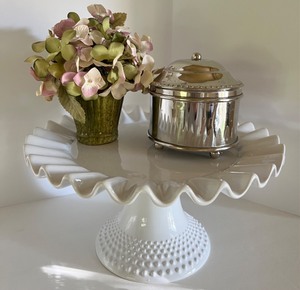 lot 48 image: EARTHENWARE BOULANGERIE by Over and Back Cake Pedestal, STETSON Trinket Dish & Faux Plant