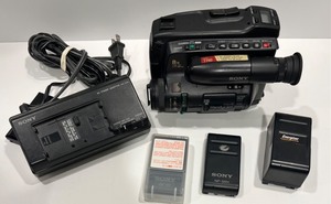 lot 154 image: SONY Video 8 HandyCam