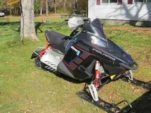 lot 10 image: 2010 Polaris Rush Snowmobile Rebuild or Parts