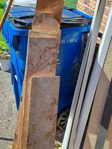 lot 1408 image: Lot of (7) Barn Wood Pieces