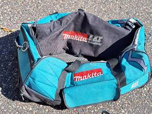 lot 1417 image: Makita Tool Bag