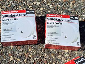 lot 1428 image: Lot of (2) Fire Sentry Micro Profile Smoke Alarms i9040 (in original packaging)