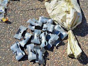 lot 1444 image: Lot of (12) Temporary Fence Connectors