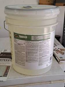 lot 1469 image: Zep Spirit II 5-Gallon Ready-To-Use Detergent Disinfectant