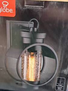 lot 1544 image: Globe Vintage Balvin Clear Seeded Glass Shade Outdoor Wall Mount Light Fixture (in original box)