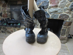 lot 112 image: STAGE WORN BOOTS