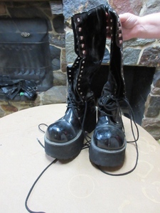lot 113 image: STAGE WORN BOOTS