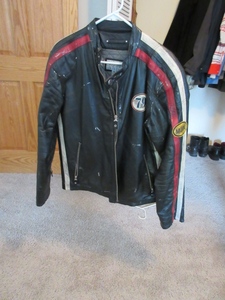 lot 139 image: MJX MOTORCYCLE JACKET