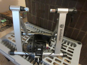 lot 222 image: BIKE TRAINER-LIKE NEW