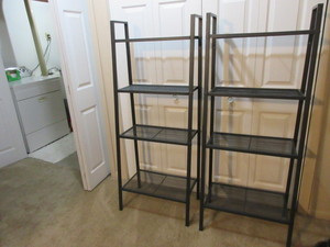 lot 225 image: METAL SHELVES
