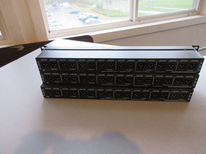 lot 250 image: MICROPHONE SPLITTERS