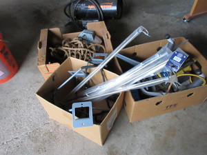 lot 278 image: GARAGE ITEMS