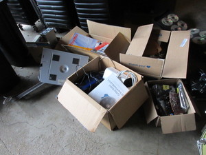 lot 296 image: COMPUTER PARTS AND ACCESSORIES