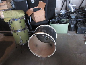 lot 301 image: GRETSCH CATALINA SHELLS