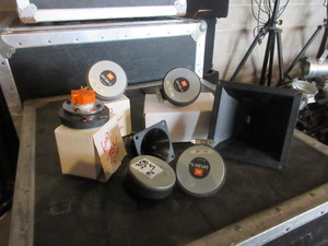 lot 320 image: TWEEETER DRIVERS