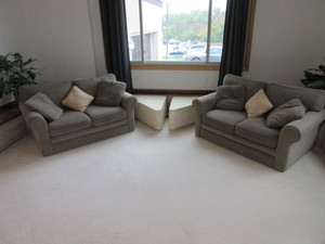lot 337 image: LIVING ROOM GROUP