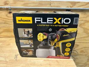 lot 31 image: WAGNER Flexio 3000 Electric Handheld HVLP Paint Sprayer