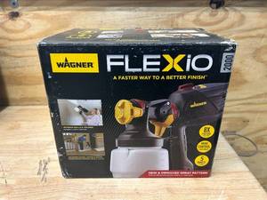 lot 32 image: WAGNER Flexio 2000 Electric Handheld HVLP Paint Sprayer