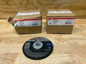 lot 61 image: MILWAUKEE Lot of 2 Boxes of 6 Grinding Discs (5 per box)