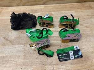 lot 45 image: SMARTSTRAPS Lot of 4-  14ft Standard Ratchet Tie Downs