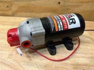 lot 49 image: NORTHSTAR NSQ Series 12V On-Demand Sprayer Diaphragm Pump  2.2 GPM