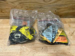 lot 57 image: MILLER Lot of 2-  650 Body Harnesses (Size Universal)