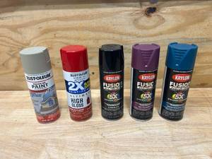 lot 108 image: Lot of 5 Cans of Spray Paint