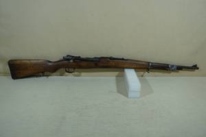lot 3 image: Yugoslavian Mauser Model 1924 7.92 x 57mm Bolt-Action Rifle
