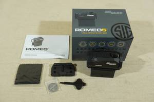 lot 28 image: Sig Sauer Romeo 5 1 x 20mm Compact Red Dot Sight