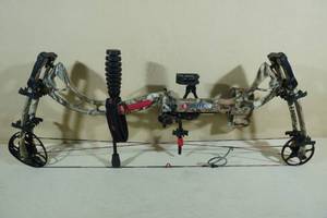 lot 46 image: PSE Brute X RH Compound Bow - 50#29