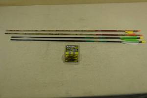 lot 62 image: 4 Arrows with Target Points