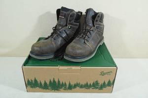 lot 145 image: Danner Leather 6 Steel Yard Boots  -Size 13