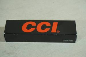 lot 200 image: 100 CCI 22 LR 40 Gr Solid Target Ammo