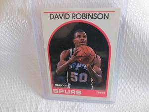 lot 14 image: 1989-90 NBA Hoops David Robinson Ro...